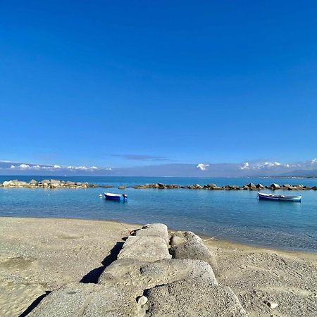 Appartamenti La Baia Del Rais Фальконе Экстерьер фото